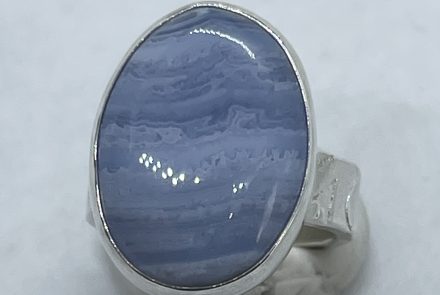 Stunning Agate Ring, size 8.75