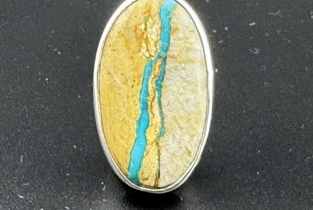 Ribbon Turquoise Pendant